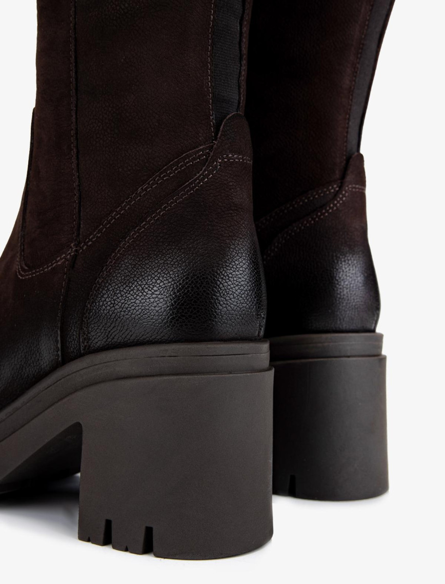 Valmenti Kadın Hakiki Deri Kahverengi Nubuk Casual Çizme Valmenti Kadın Hakiki Deri Kahverengi Nubuk Casual Çizme