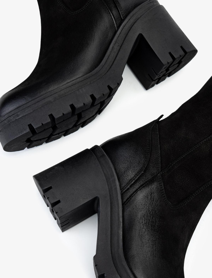 Valmenti Kadın Hakiki Deri Siyah Nubuk Casual Çizme Valmenti Kadın Hakiki Deri Siyah Nubuk Casual Çizme