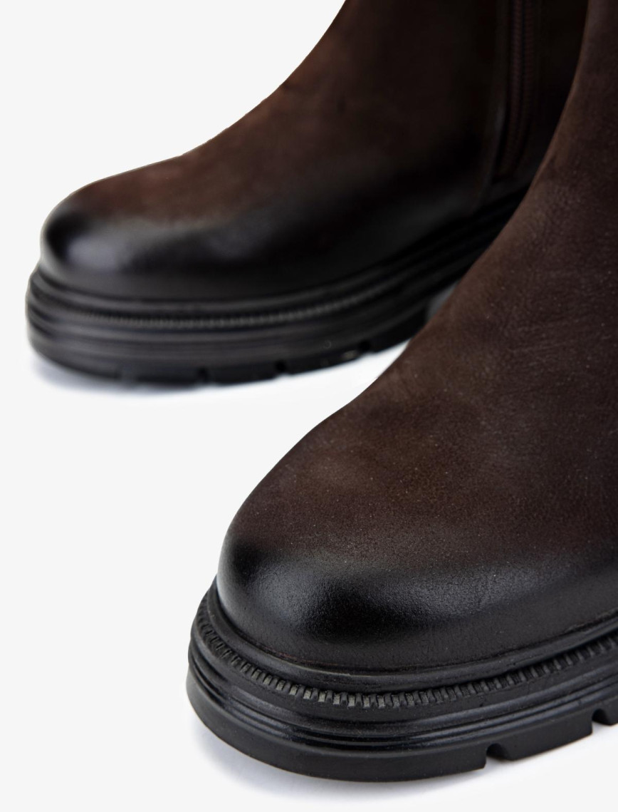 Valmenti Kadın Hakiki Deri Kahverengi Nubuk Casual Çizme Valmenti Kadın Hakiki Deri Kahverengi Nubuk Casual Çizme