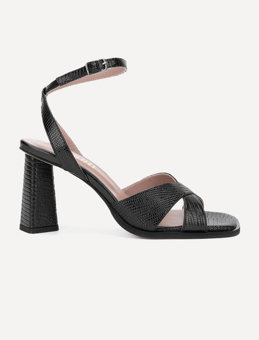 Valmenti Tilda Kadın Siyah Lazer Hakiki Deri Topuklu Sandalet Valmenti Tilda Kadın Siyah Lazer Hakiki Deri Topuklu Sandalet