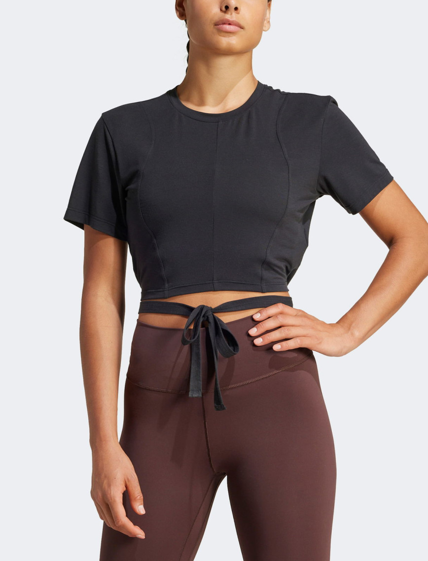 adidas Classic Kadın Siyah Antrenman T-Shirt adidas Classic Kadın Siyah Antrenman T-Shirt