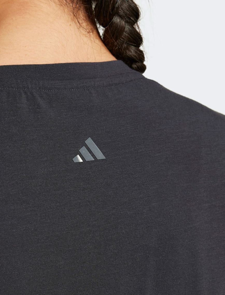 adidas Classic Kadın Siyah Antrenman T-Shirt adidas Classic Kadın Siyah Antrenman T-Shirt