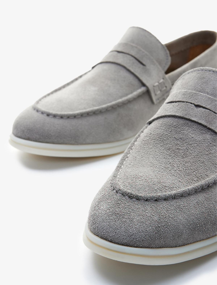 Valmenti Lucio Erkek Gri Süet Hakiki Deri Loafer Ayakkabı Valmenti Lucio Erkek Gri Süet Hakiki Deri Loafer Ayakkabı