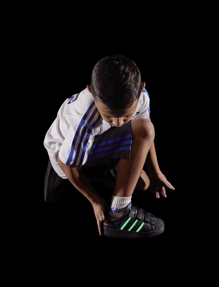 adidas Superstar Led Lights Cf Çocuk Işıklı Siyah Spor Ayakkabı adidas Superstar Led Lights Cf Çocuk Işıklı Siyah Spor Ayakkabı