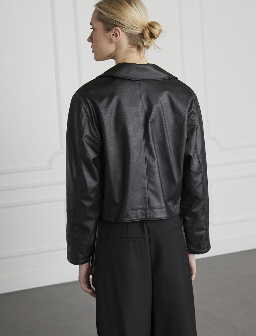 Biye Detaylı Deri Ceket Biye Detaylı Deri Ceket