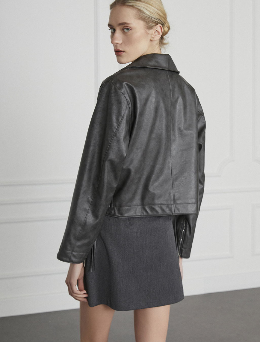 Biye Detaylı Deri Ceket Biye Detaylı Deri Ceket