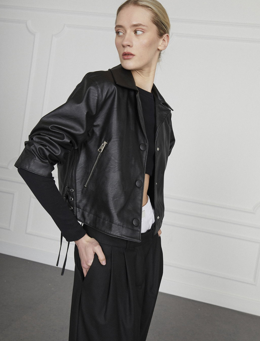 Biye Detaylı Deri Ceket Biye Detaylı Deri Ceket