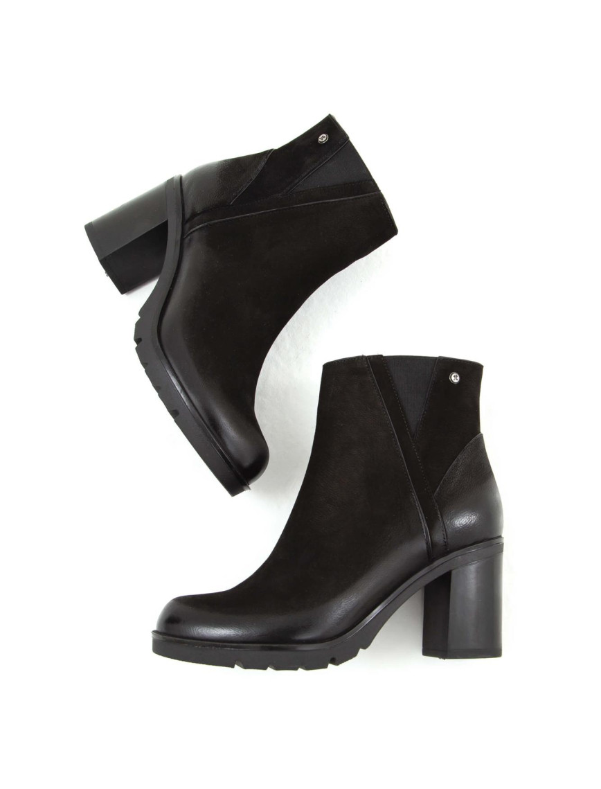 Tamer Tanca Kadın Hakiki Deri Siyah Nubuk Klasik Bot Tamer Tanca Kadın Hakiki Deri Siyah Nubuk Klasik Bot