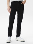 Lacoste Erkek Slim Fit Siyah Jean Pantolon Lacoste Erkek Slim Fit Siyah Jean Pantolon