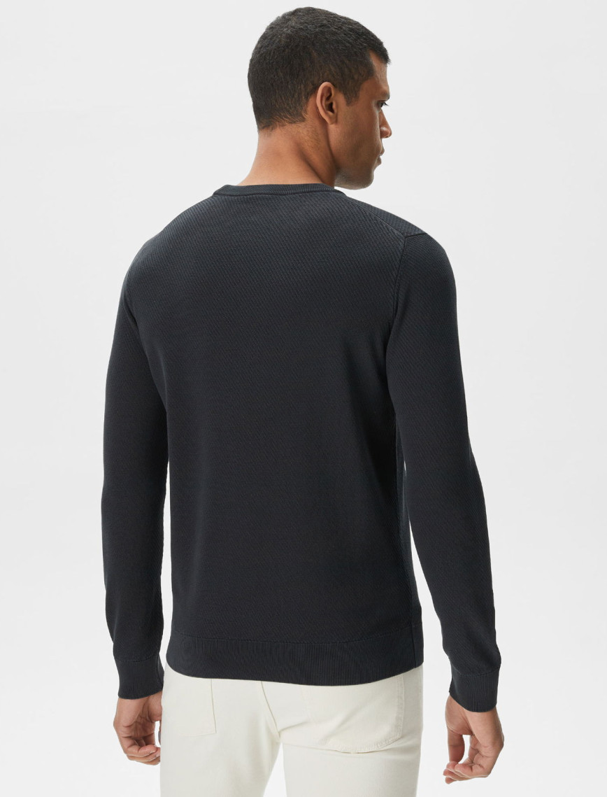 Lacoste Erkek Regular Fit Bisiklet Yaka Siyah Kazak Lacoste Erkek Regular Fit Bisiklet Yaka Siyah Kazak