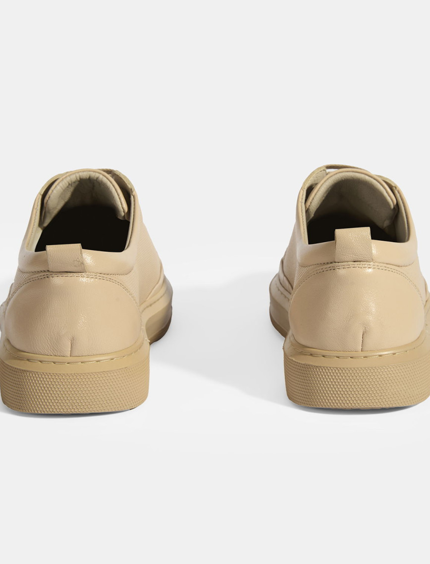 Kadın Bej Deri Bağcıklı Spor Ayakkabı