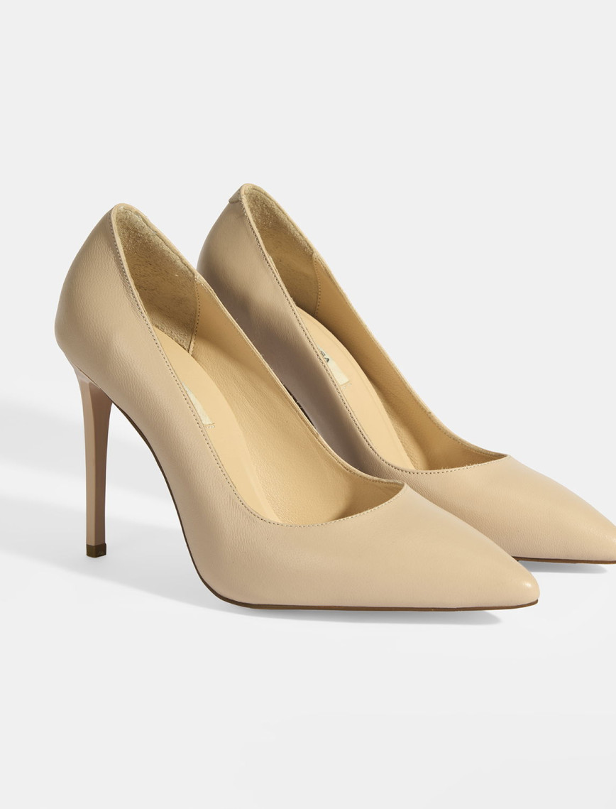 Kadın Ten Deri Topuklu Klasik Ayakkabı Kadın Ten Deri Topuklu Klasik Ayakkabı