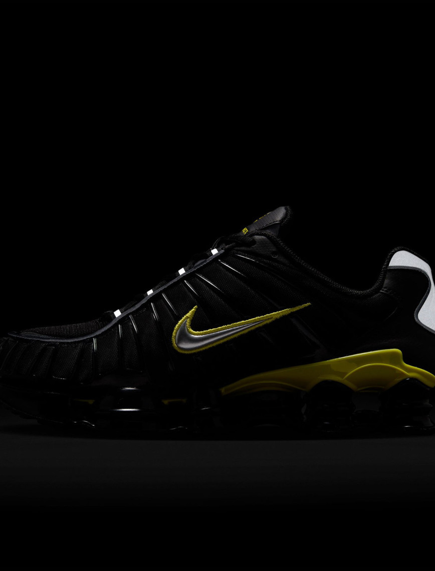 Nike Shox TL Erkek Siyah Spor Ayakkabı Nike Shox TL Erkek Siyah Spor Ayakkabı