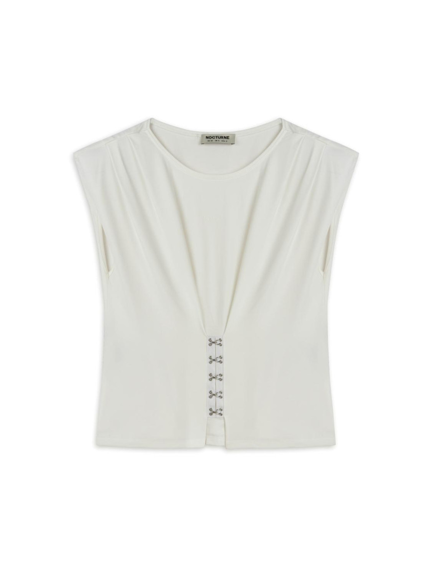 Agraf Aksesuar Detaylı Tişört Agraf Aksesuar Detaylı Tişört