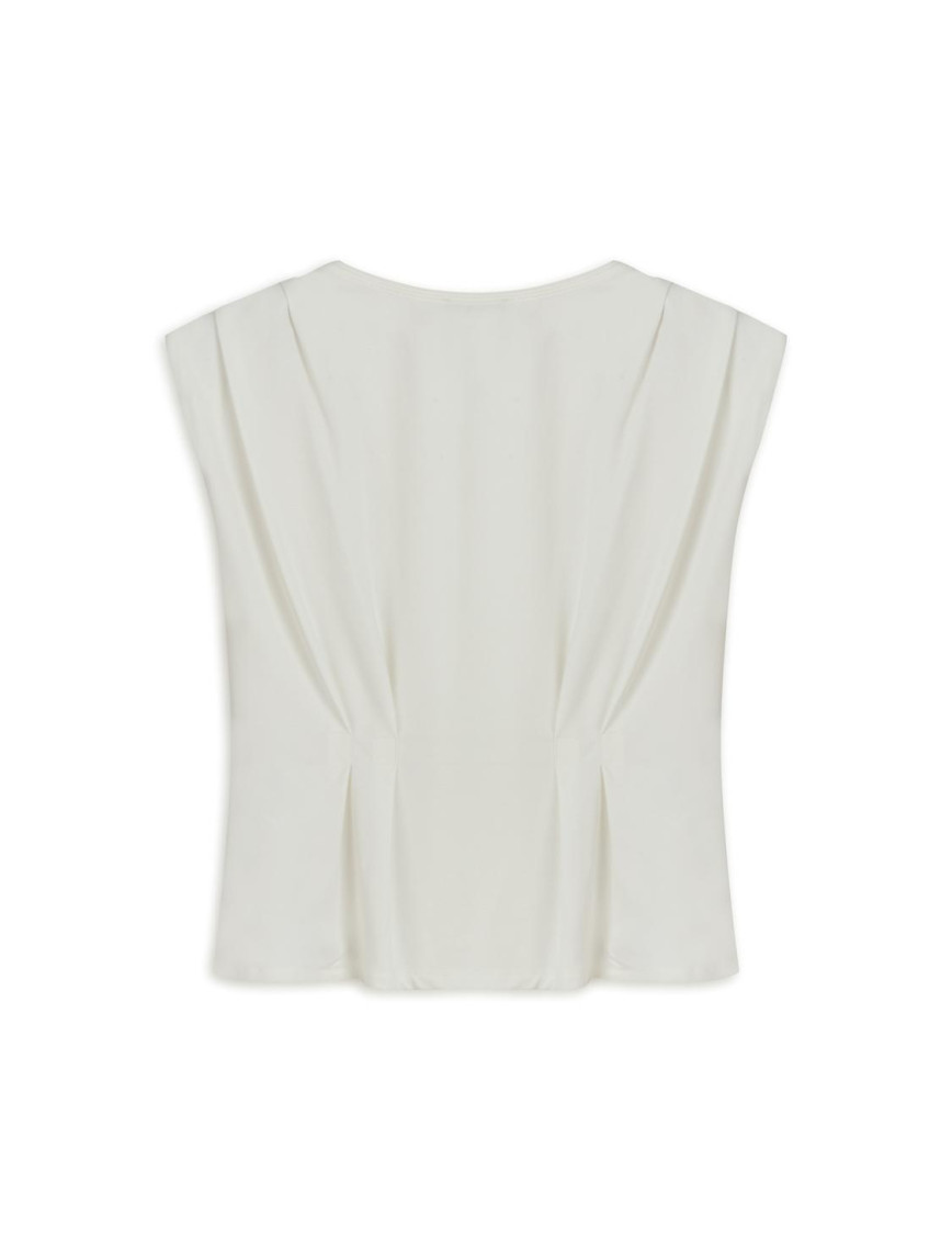 Agraf Aksesuar Detaylı Tişört Agraf Aksesuar Detaylı Tişört