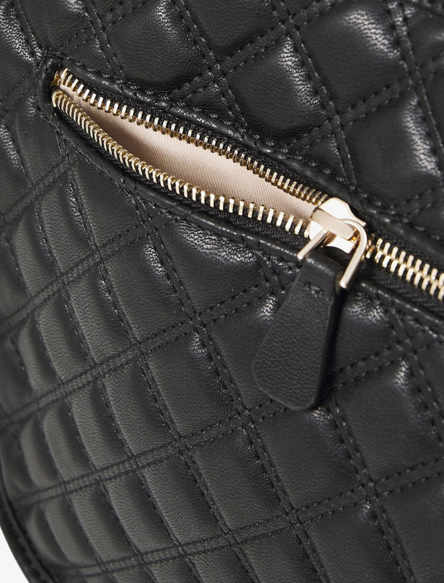 Guess Spark Micro Mini Giully Bucket Crossbody Kadın Siyah Çapraz Çanta Guess Spark Micro Mini Giully Bucket Crossbody Kadın Siyah Çapraz Çanta