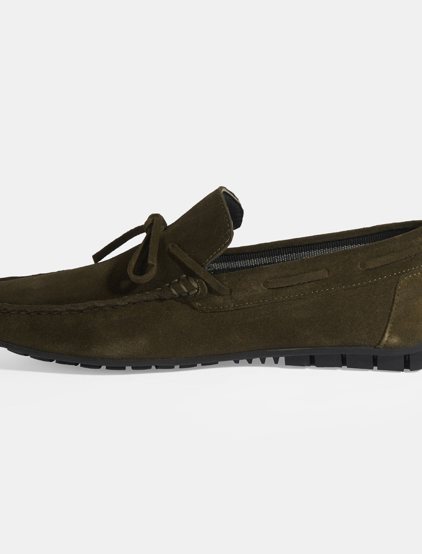 Calandra Haki Erkek Bağcık Detaylı Slip-On Süet Loafer Calandra Haki Erkek Bağcık Detaylı Slip-On Süet Loafer
