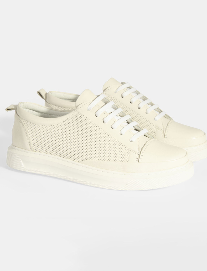 Kadın Beyaz Deri Bağcıklı Spor Ayakkabı Kadın Beyaz Deri Bağcıklı Spor Ayakkabı