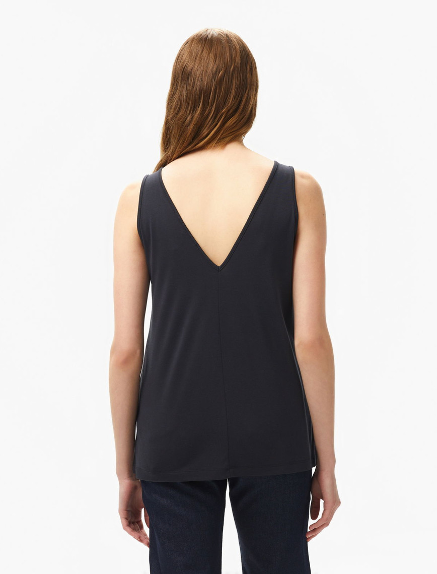 Nautica Kadın Siyah Regular Fit T-Shirt Nautica Kadın Siyah Regular Fit T-Shirt