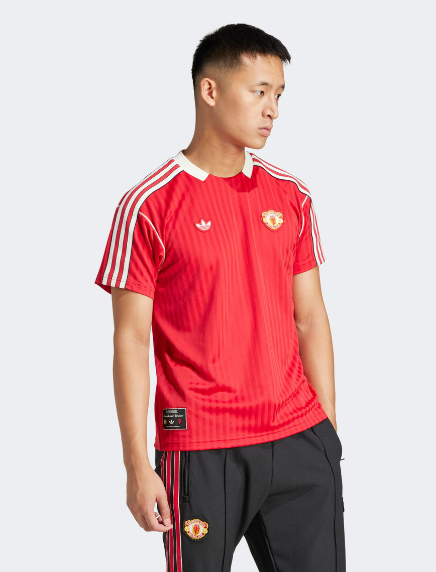 adidas Manchester United Terrace Icons Retro Unisex Kırmızı T-Shirt adidas Manchester United Terrace Icons Retro Unisex Kırmızı T-Shirt