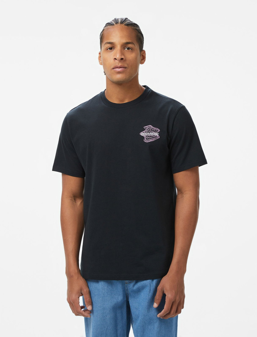 Converse Erkek Loose Fit Grafik Baskılı Beyaz T-Shirt Converse Erkek Loose Fit Grafik Baskılı Beyaz T-Shirt