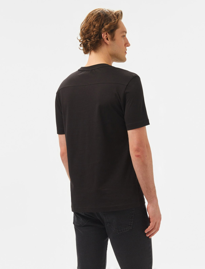 Calvin Klein Logo Erkek Siyah T-Shirt Calvin Klein Logo Erkek Siyah T-Shirt