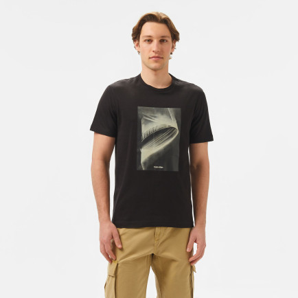 Calvin Klein Faded Light Graphic Erkek Siyah T-Shirt Calvin Klein Faded Light Graphic Erkek Siyah T-Shirt