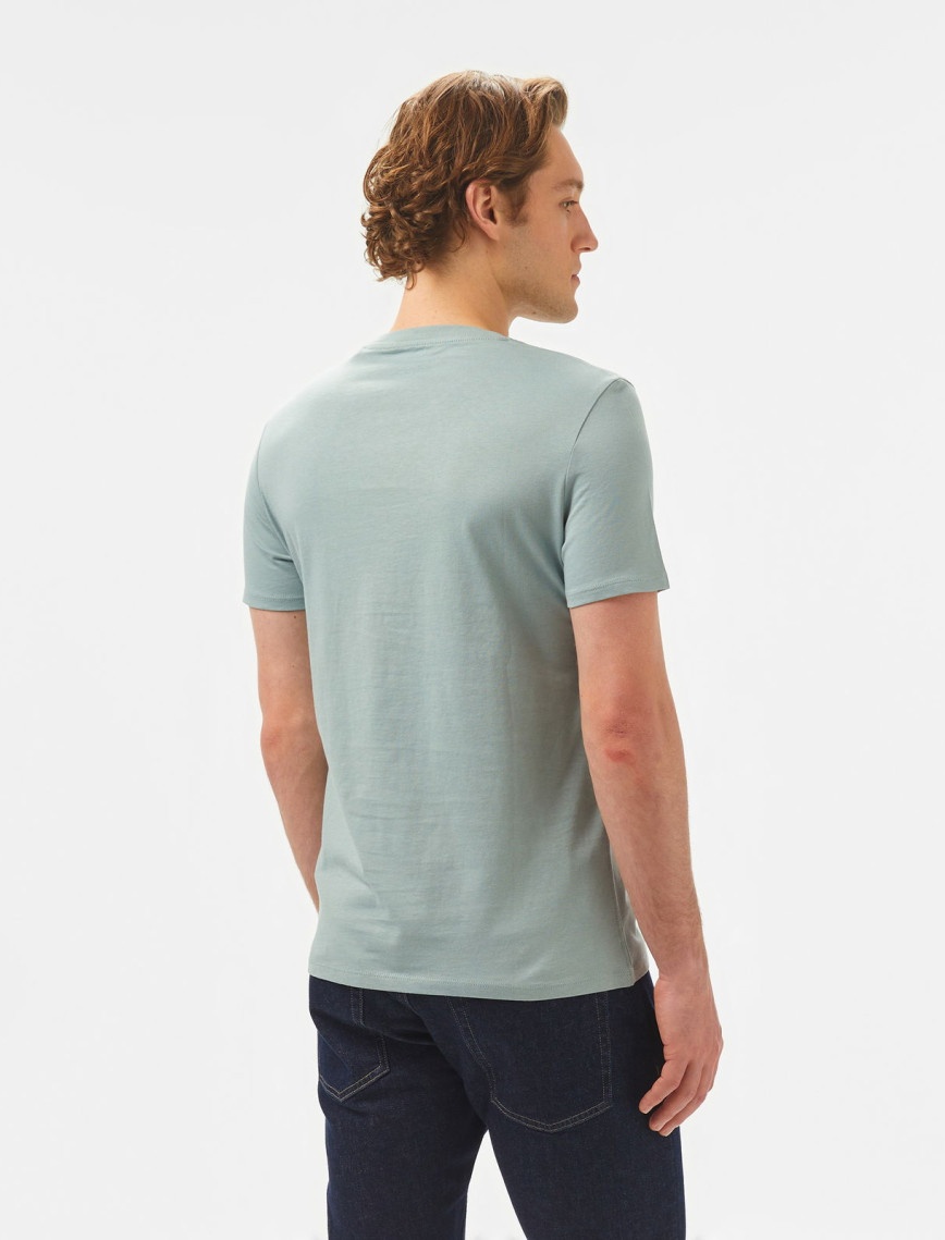 Guess Cn Original Logo Mid Organiceam 180 Erkek Gri T-Shirt Guess Cn Original Logo Mid Organiceam 180 Erkek Gri T-Shirt