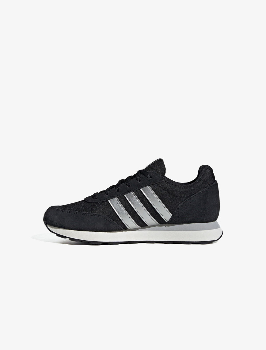 adidas Run 60S 3.0 Kadın Siyah Koşu Ayakkabısı adidas Run 60S 3.0 Kadın Siyah Koşu Ayakkabısı