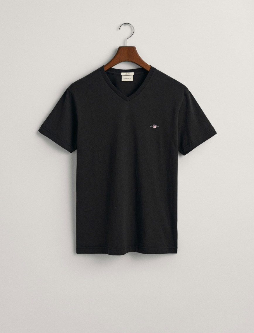 GANT Erkek Siyah Slim Fit V Yaka T-Shirt GANT Erkek Siyah Slim Fit V Yaka T-Shirt