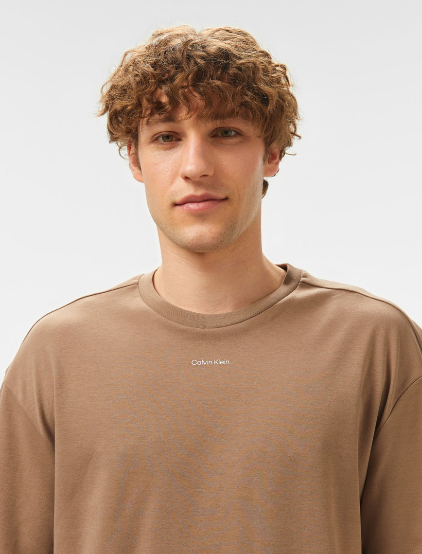 Calvin Klein Nano Logo İnterlo Erkek Gri T-Shirt Calvin Klein Nano Logo İnterlo Erkek Gri T-Shirt