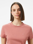 Calvin Klein Graphic Slim Kadın Pembe T-Shirt Calvin Klein Graphic Slim Kadın Pembe T-Shirt