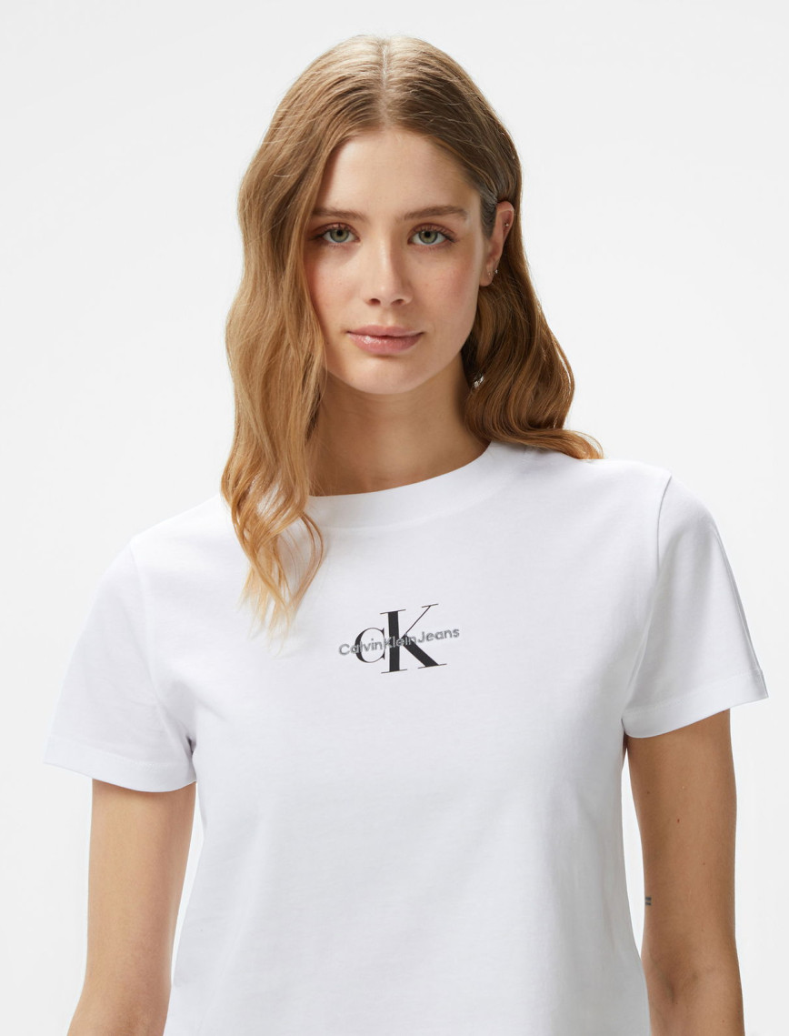 Calvin Klein Monologo Baby Kadın Beyaz T-Shirt Calvin Klein Monologo Baby Kadın Beyaz T-Shirt