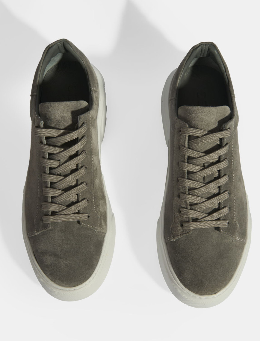 Gri Erkek Bağcıklı Süet Günlük Ayakkabı Gri Erkek Bağcıklı Süet Günlük Ayakkabı