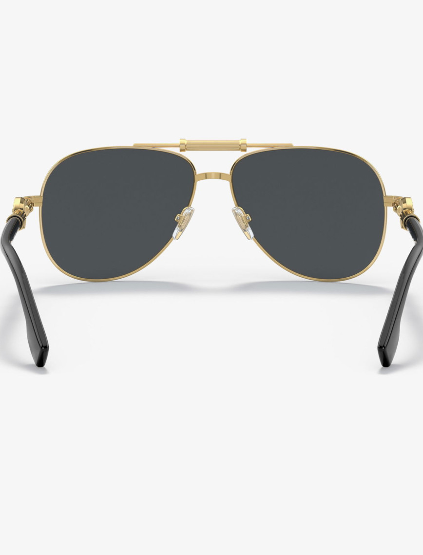 Versace VE2236 Unisex Altın Rengi Güneş Gözlüğü Versace VE2236 Unisex Altın Rengi Güneş Gözlüğü