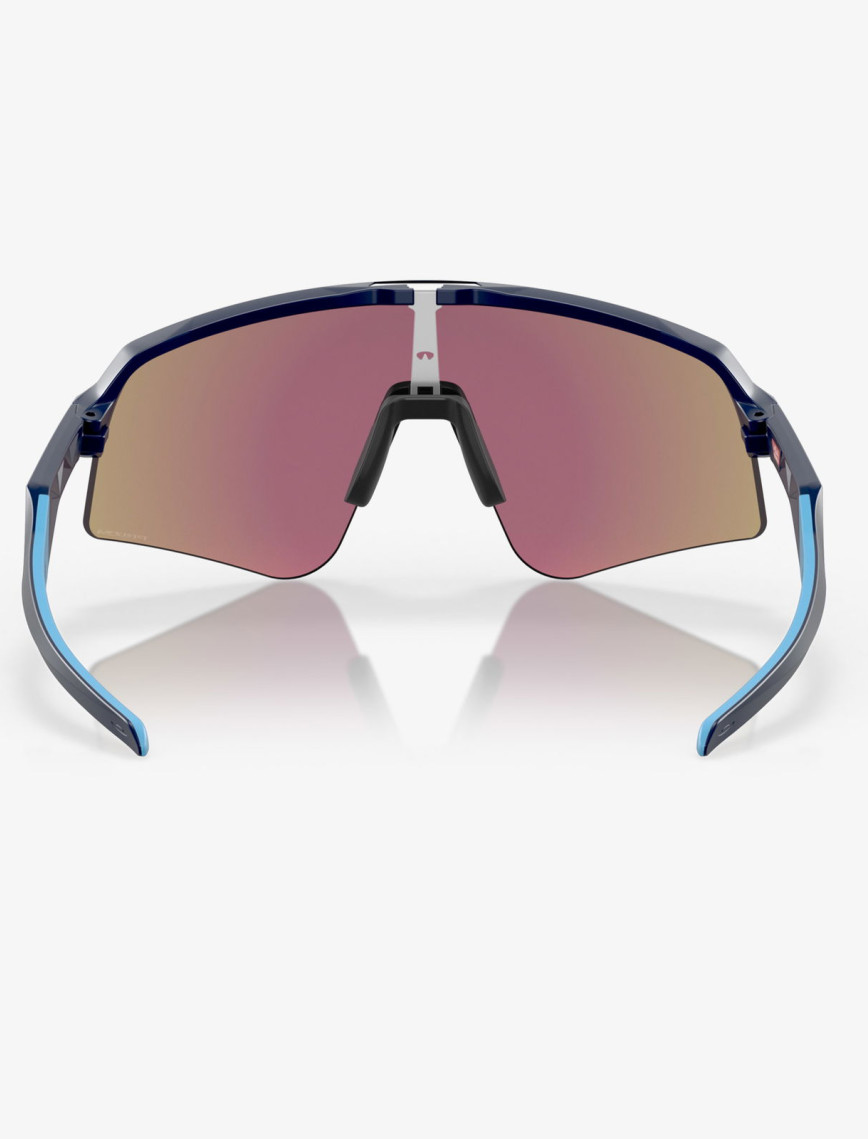 Oakley 0OO9465 Erkek Lacivert Güneş Gözlüğü Oakley 0OO9465 Erkek Lacivert Güneş Gözlüğü