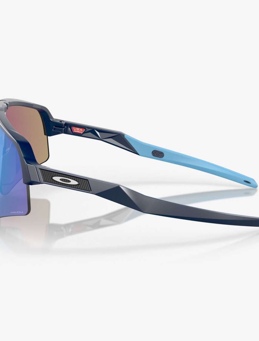 Oakley 0OO9465 Erkek Lacivert Güneş Gözlüğü Oakley 0OO9465 Erkek Lacivert Güneş Gözlüğü