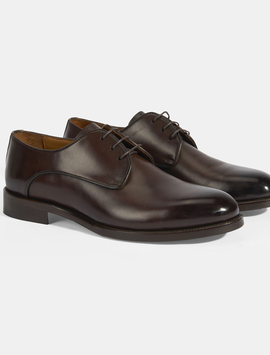 Kahve Erkek Bağcıklı Klasik Ayakkabı Kahve Erkek Bağcıklı Klasik Ayakkabı