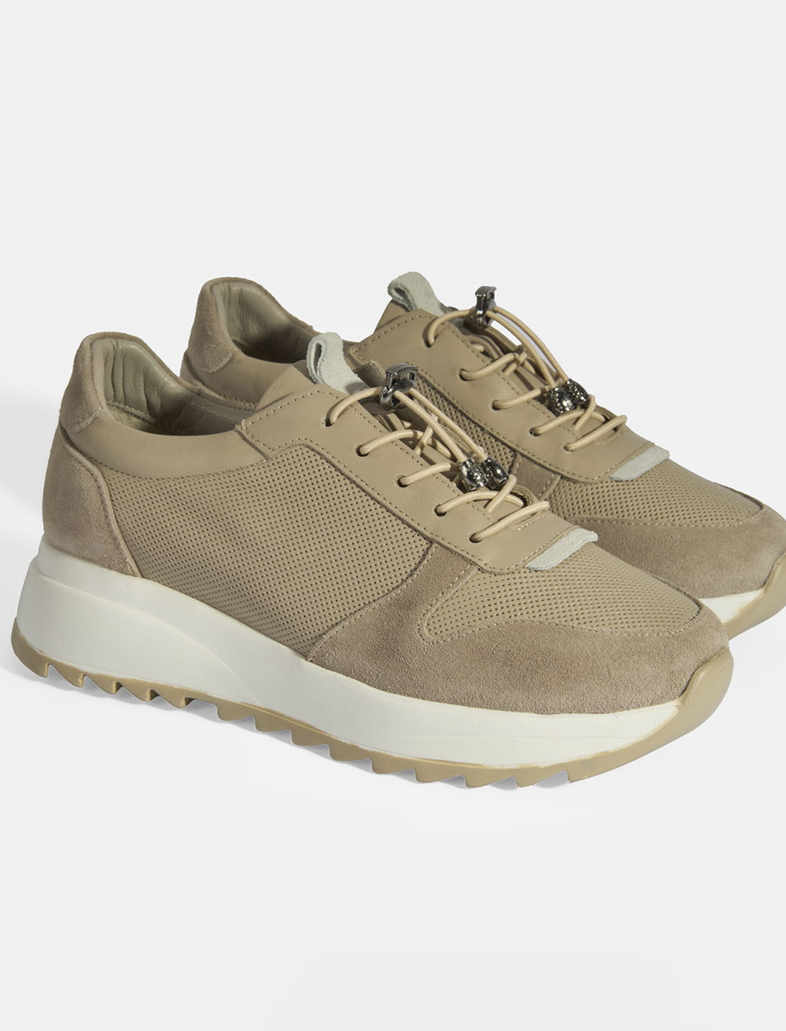 Kadın Vizon Bağcıklı Deri Detaylı Spor Ayakkabı Kadın Vizon Bağcıklı Deri Detaylı Spor Ayakkabı