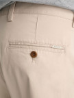 GANT Erkek Krem Regular Fit Chino Pantolon GANT Erkek Krem Regular Fit Chino Pantolon