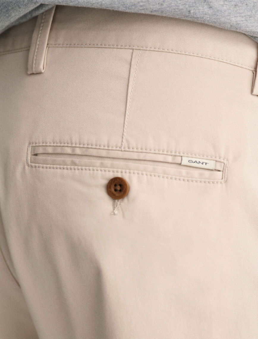 GANT Erkek Krem Regular Fit Chino Pantolon GANT Erkek Krem Regular Fit Chino Pantolon
