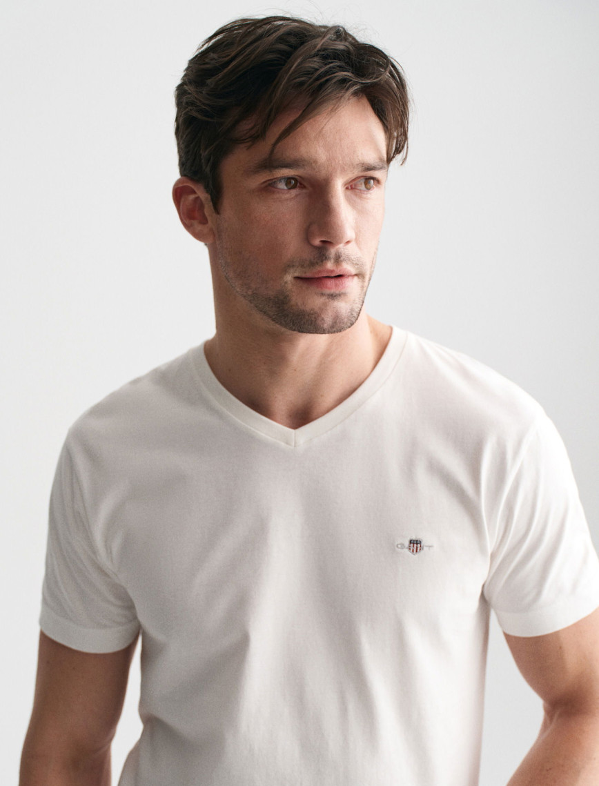 GANT Erkek Beyaz Slim Fit V Yaka T-Shirt GANT Erkek Beyaz Slim Fit V Yaka T-Shirt