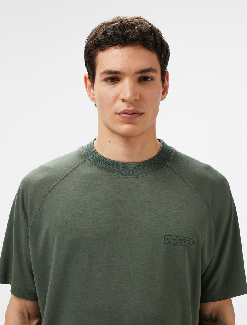 Lacoste Erkek Oversize Fit Bisiklet Yaka Koyu Yeşil T-Shirt Lacoste Erkek Oversize Fit Bisiklet Yaka Koyu Yeşil T-Shirt