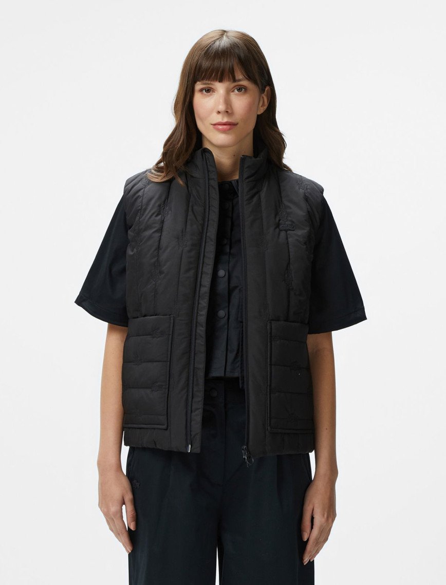 Lacoste Kadın Regular Fit Dik Yaka Kapitone Beyaz Yelek Lacoste Kadın Regular Fit Dik Yaka Kapitone Beyaz Yelek