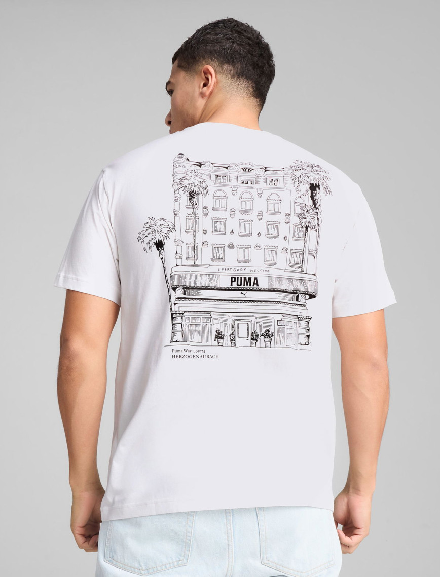 Puma Graphics Hotel Relaxed Erkek Beyaz T-Shirt Puma Graphics Hotel Relaxed Erkek Beyaz T-Shirt