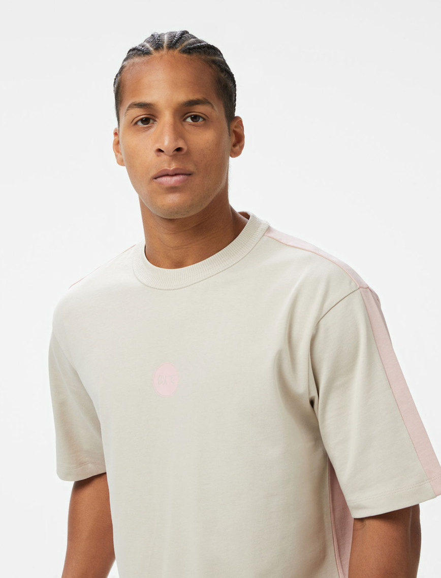 UNITED4 Erkek Krem/Pembe T-Shirt UNITED4 Erkek Krem/Pembe T-Shirt
