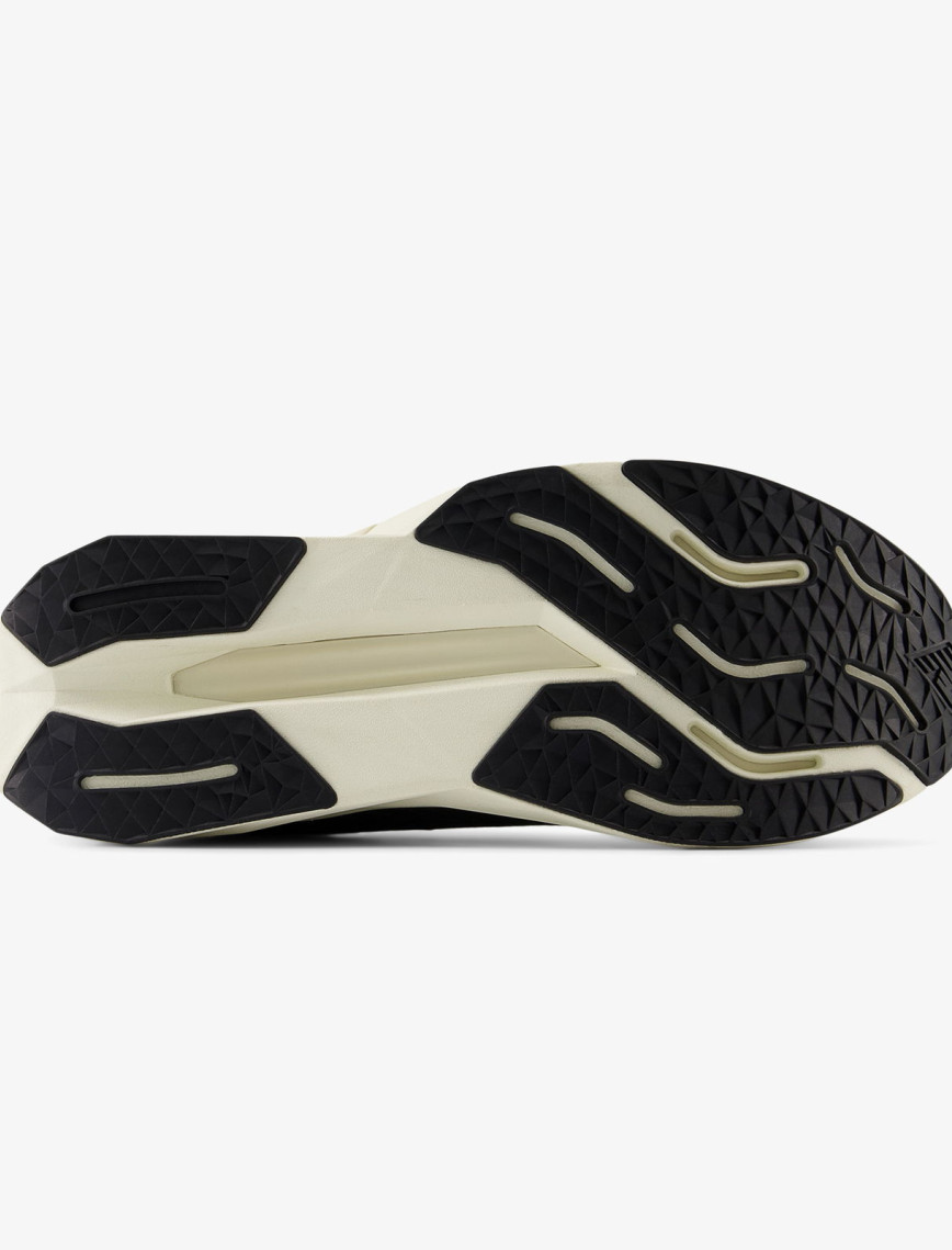 New Balance Fuellcell Propel V5 Erkek Siyah Sneaker