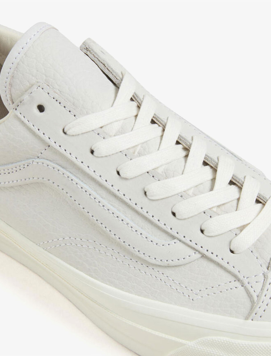 Vans Premium Old Skool 36LX Deri Kadın Beyaz Sneaker Vans Premium Old Skool 36LX Deri Kadın Beyaz Sneaker