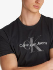 Calvin Klein Hero Monologo Erkek Siyah T-Shirt Calvin Klein Hero Monologo Erkek Siyah T-Shirt