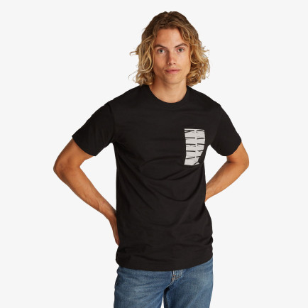 Calvin Klein Erkek Siyah T-Shirt Calvin Klein Erkek Siyah T-Shirt